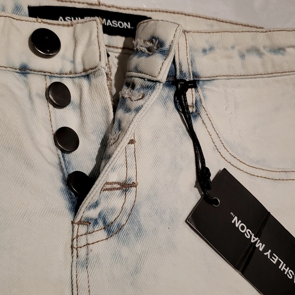 ASHLEY MASON/NORDSTROM New Denim Mini Jean Skirt Frayed Distressed NWT Women🎉HP - Picture 7 of 16